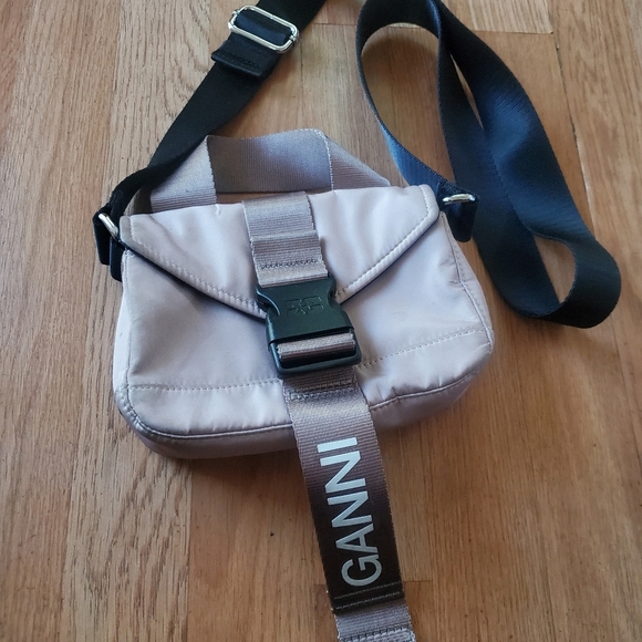 Ganni Adjustable Strap Recycled Tech Satchel Bag - Picture 11 of 11